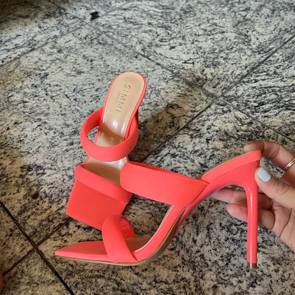 ✨NEW✨ Simmi London Neon Mules- Size 8💕 - Picture 2 of 4